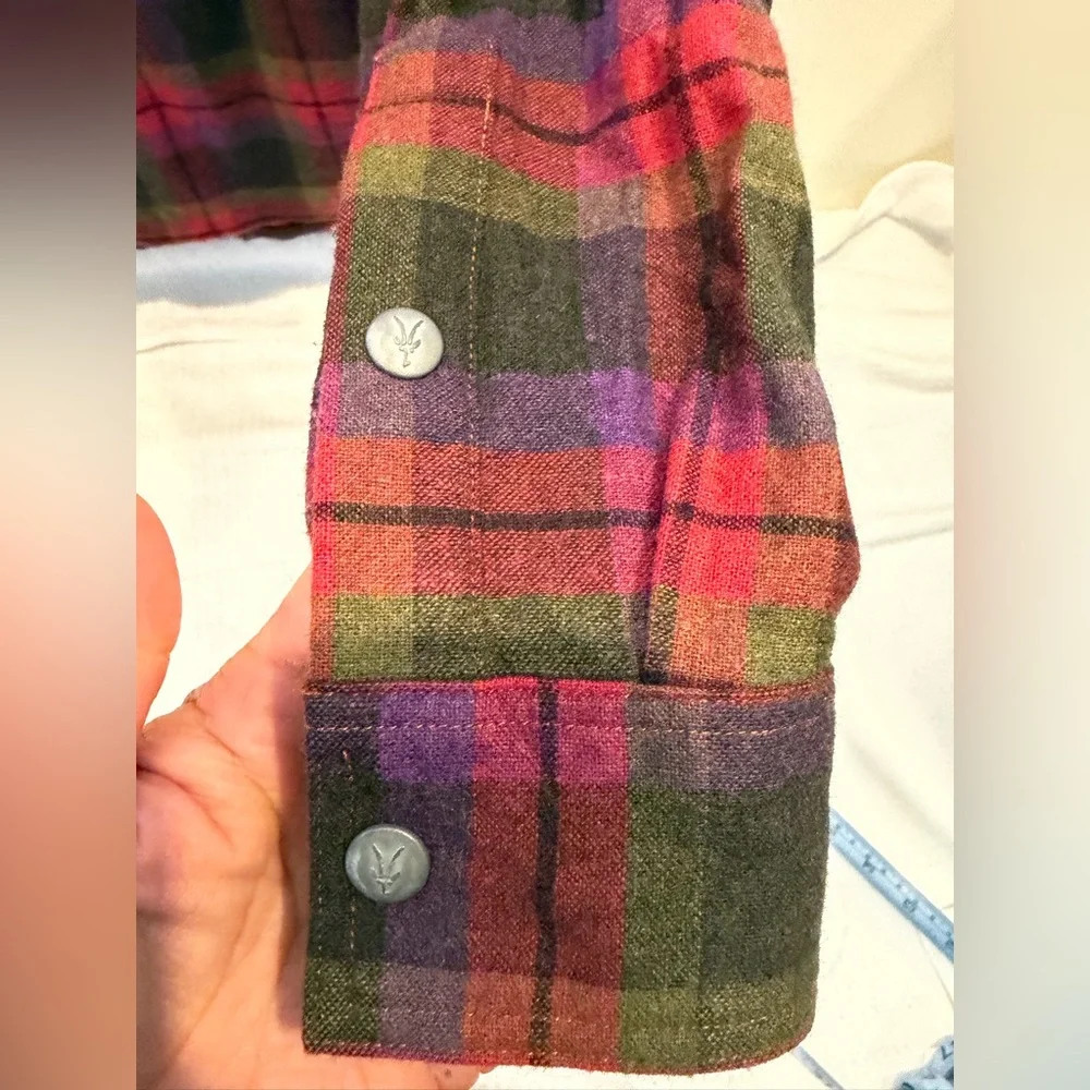 IBEX flannel Button-Up Shirt in Olive Green and Pink - Picture 5 of 7